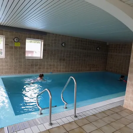 In Rassreuth Mit Gemeinsamem Pool Apartman