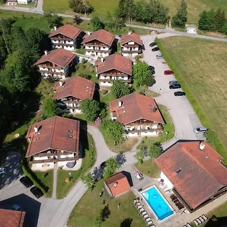 In Rassreuth Mit Gemeinsamem Pool Apartment Hauzenberg